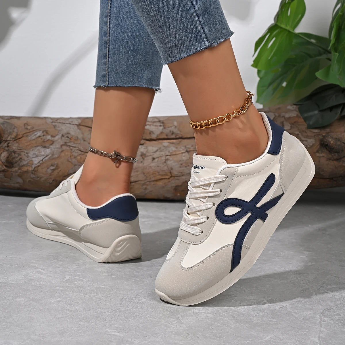 Comfortable Shallow Trend Sneakers